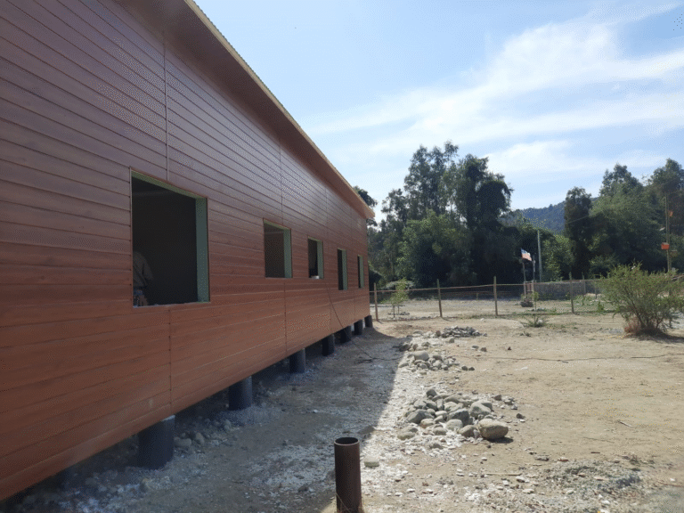 fachada con recubrimiento